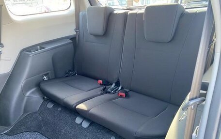 Toyota Wish II, 2011 год, 970 000 рублей, 15 фотография