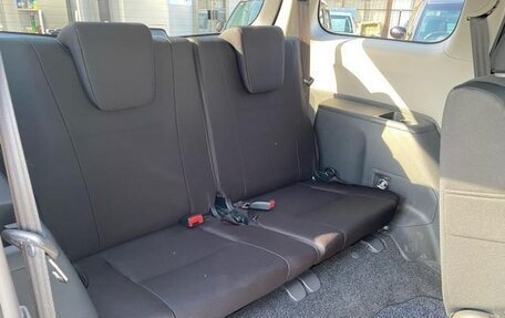 Toyota Wish II, 2011 год, 970 000 рублей, 14 фотография