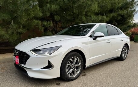 Hyundai Sonata VIII, 2020 год, 2 200 000 рублей, 3 фотография