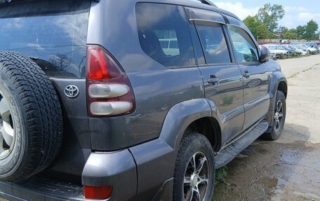 Toyota Land Cruiser Prado 120 рестайлинг, 2004 год, 830 000 рублей, 5 фотография