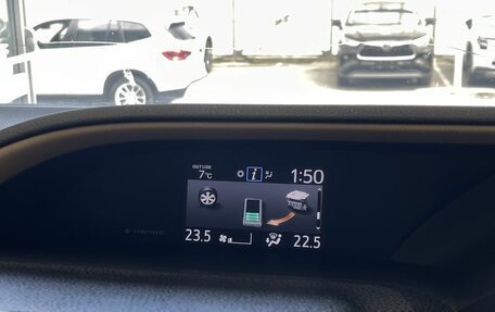Toyota Noah III, 2014 год, 1 580 000 рублей, 15 фотография