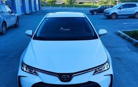 Toyota Corolla, 2022 год, 1 890 000 рублей, 3 фотография