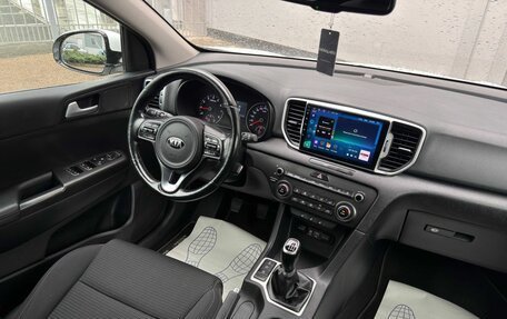 KIA Sportage IV рестайлинг, 2017 год, 1 550 000 рублей, 14 фотография