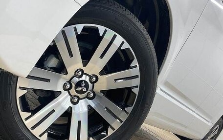 Mitsubishi Delica D:5 I, 2023 год, 3 050 000 рублей, 17 фотография