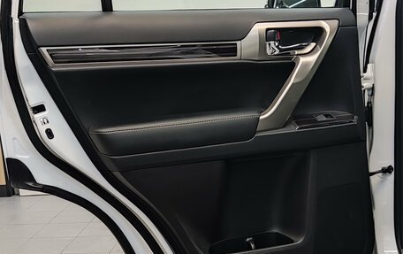 Lexus GX II, 2021 год, 8 800 000 рублей, 38 фотография