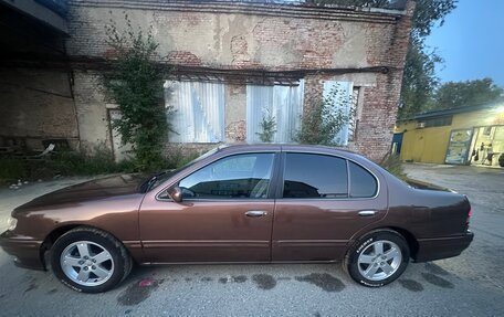 Nissan Cefiro II, 1996 год, 250 000 рублей, 1 фотография