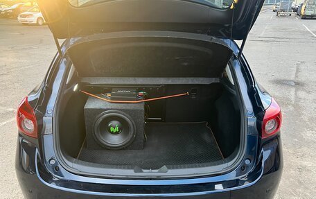 Mazda Axela, 2013 год, 1 100 000 рублей, 21 фотография