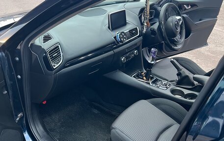 Mazda Axela, 2013 год, 1 100 000 рублей, 17 фотография