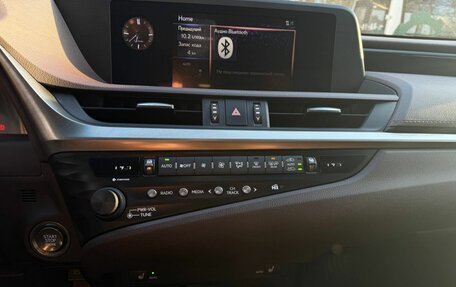 Lexus ES VII, 2020 год, 4 214 000 рублей, 17 фотография