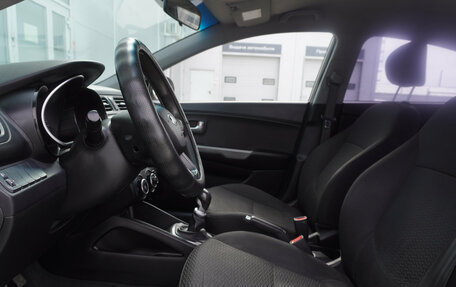KIA Rio III рестайлинг, 2014 год, 765 000 рублей, 10 фотография