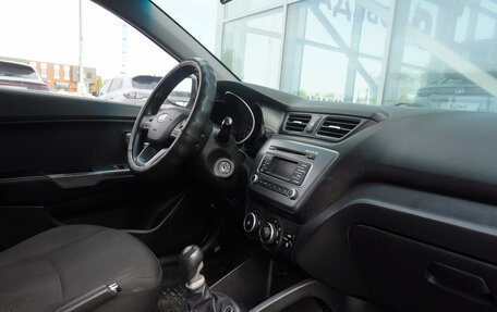KIA Rio III рестайлинг, 2014 год, 765 000 рублей, 19 фотография