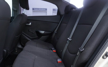 KIA Rio III рестайлинг, 2014 год, 765 000 рублей, 20 фотография