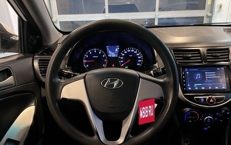 Hyundai Solaris II рестайлинг, 2013 год, 650 000 рублей, 10 фотография