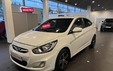Hyundai Solaris II рестайлинг, 2013 год, 650 000 рублей, 7 фотография