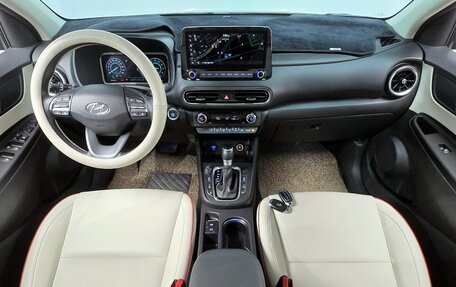 Hyundai Kona I, 2022 год, 1 783 000 рублей, 8 фотография