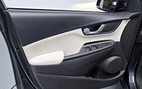 Hyundai Kona I, 2022 год, 1 783 000 рублей, 18 фотография