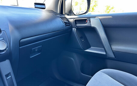 Toyota Land Cruiser Prado 150 рестайлинг 2, 2012 год, 2 650 000 рублей, 19 фотография