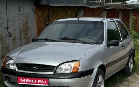 Ford Fiesta, 2000 год, 110 000 рублей, 1 фотография