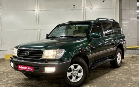 Toyota Land Cruiser 100 рестайлинг 2, 2000 год, 2 450 000 рублей, 1 фотография