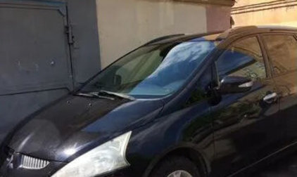 Mitsubishi Grandis, 2008 год, 950 000 рублей, 1 фотография