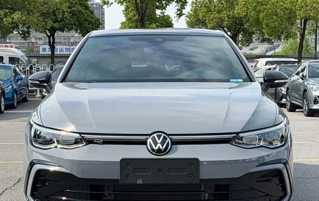 Volkswagen Golf VIII, 2022 год, 1 600 005 рублей, 2 фотография