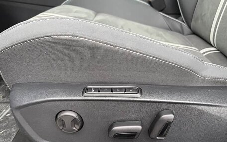 Volkswagen Golf VIII, 2022 год, 1 600 005 рублей, 8 фотография