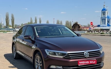 Volkswagen Passat B8 рестайлинг, 2015 год, 2 000 000 рублей, 3 фотография