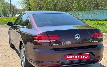 Volkswagen Passat B8 рестайлинг, 2015 год, 2 000 000 рублей, 5 фотография