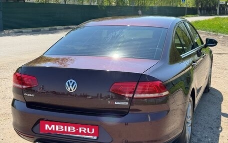 Volkswagen Passat B8 рестайлинг, 2015 год, 2 000 000 рублей, 7 фотография