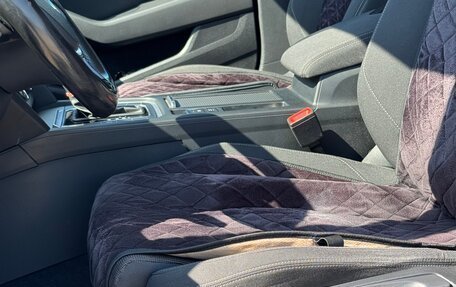 Volkswagen Passat B8 рестайлинг, 2015 год, 2 000 000 рублей, 20 фотография