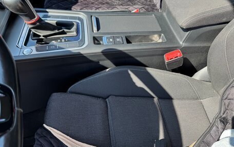 Volkswagen Passat B8 рестайлинг, 2015 год, 2 000 000 рублей, 30 фотография