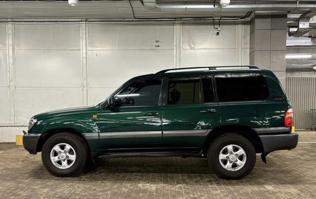 Toyota Land Cruiser 100 рестайлинг 2, 2000 год, 2 450 000 рублей, 12 фотография