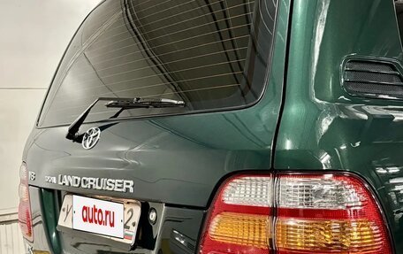 Toyota Land Cruiser 100 рестайлинг 2, 2000 год, 2 450 000 рублей, 15 фотография