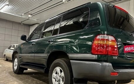 Toyota Land Cruiser 100 рестайлинг 2, 2000 год, 2 450 000 рублей, 9 фотография