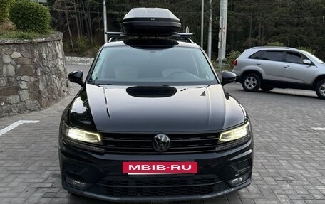 Volkswagen Tiguan II, 2018 год, 2 500 000 рублей, 6 фотография