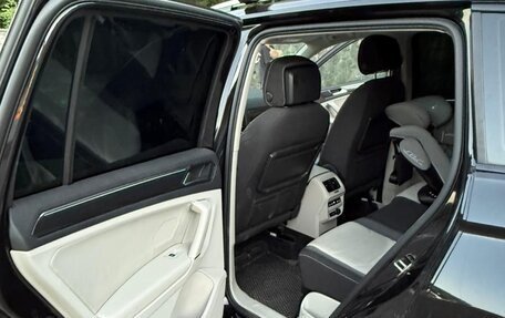Volkswagen Tiguan II, 2018 год, 2 500 000 рублей, 14 фотография