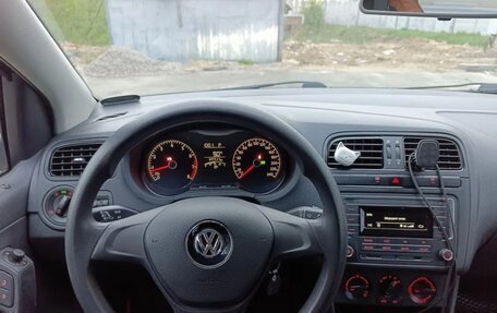 Volkswagen Polo VI (EU Market), 2017 год, 900 000 рублей, 8 фотография