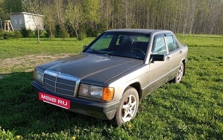 Mercedes-Benz 190 (W201), 1992 год, 300 000 рублей, 2 фотография