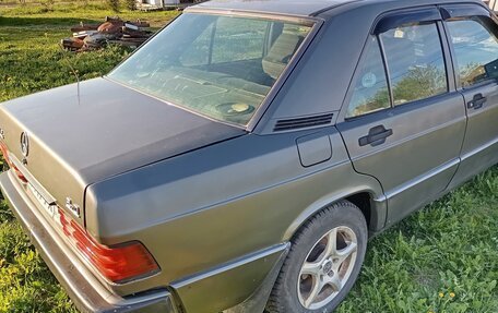 Mercedes-Benz 190 (W201), 1992 год, 300 000 рублей, 5 фотография