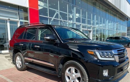 Toyota Land Cruiser 200, 2014 год, 4 290 000 рублей, 3 фотография