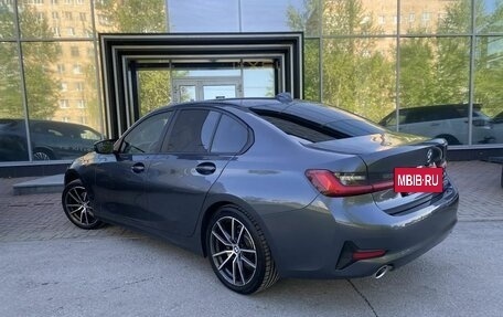 BMW 3 серия, 2019 год, 2 899 000 рублей, 12 фотография