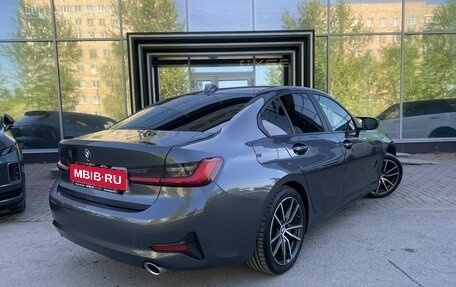 BMW 3 серия, 2019 год, 2 899 000 рублей, 10 фотография