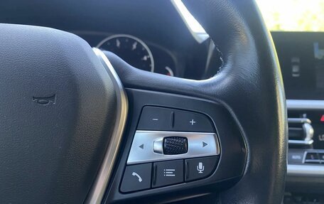 BMW 3 серия, 2019 год, 2 899 000 рублей, 22 фотография