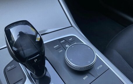 BMW 3 серия, 2019 год, 2 899 000 рублей, 29 фотография