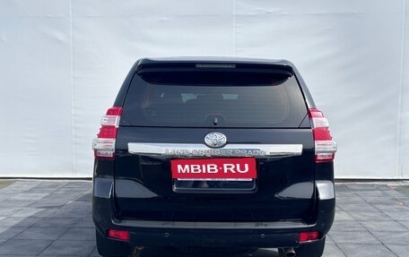Toyota Land Cruiser Prado 150 рестайлинг 2, 2014 год, 3 200 000 рублей, 7 фотография