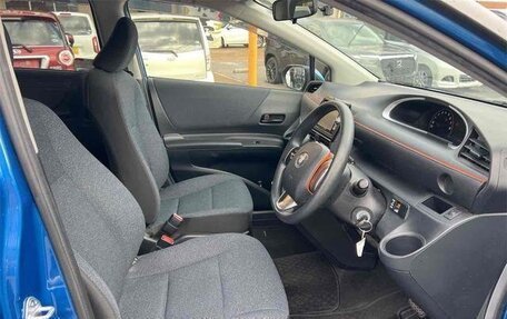 Toyota Sienta II, 2017 год, 1 200 000 рублей, 9 фотография