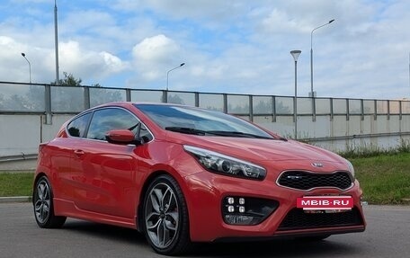 KIA cee'd GT II, 2017 год, 1 350 000 рублей, 2 фотография