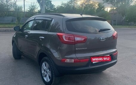 KIA Sportage III, 2010 год, 1 300 000 рублей, 6 фотография
