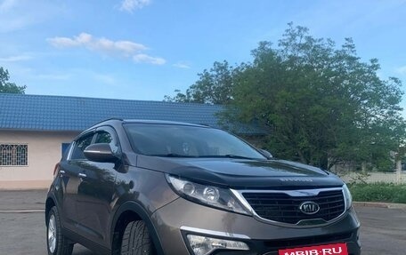 KIA Sportage III, 2010 год, 1 300 000 рублей, 2 фотография