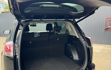 Toyota RAV4, 2018 год, 2 650 000 рублей, 18 фотография